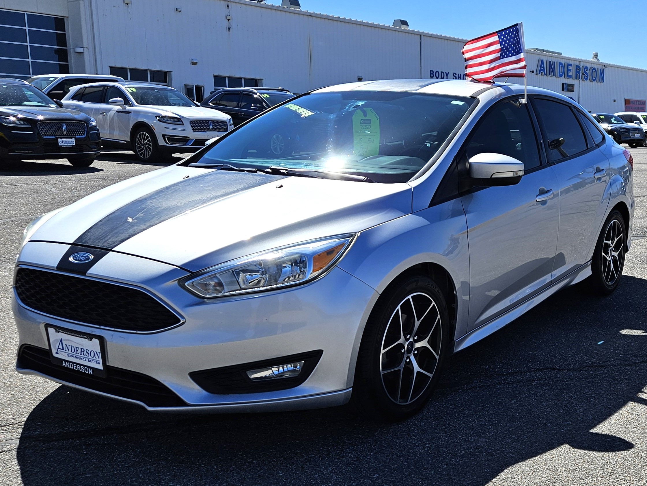 Used 2015 Ford Focus SE Sedan for sale in 