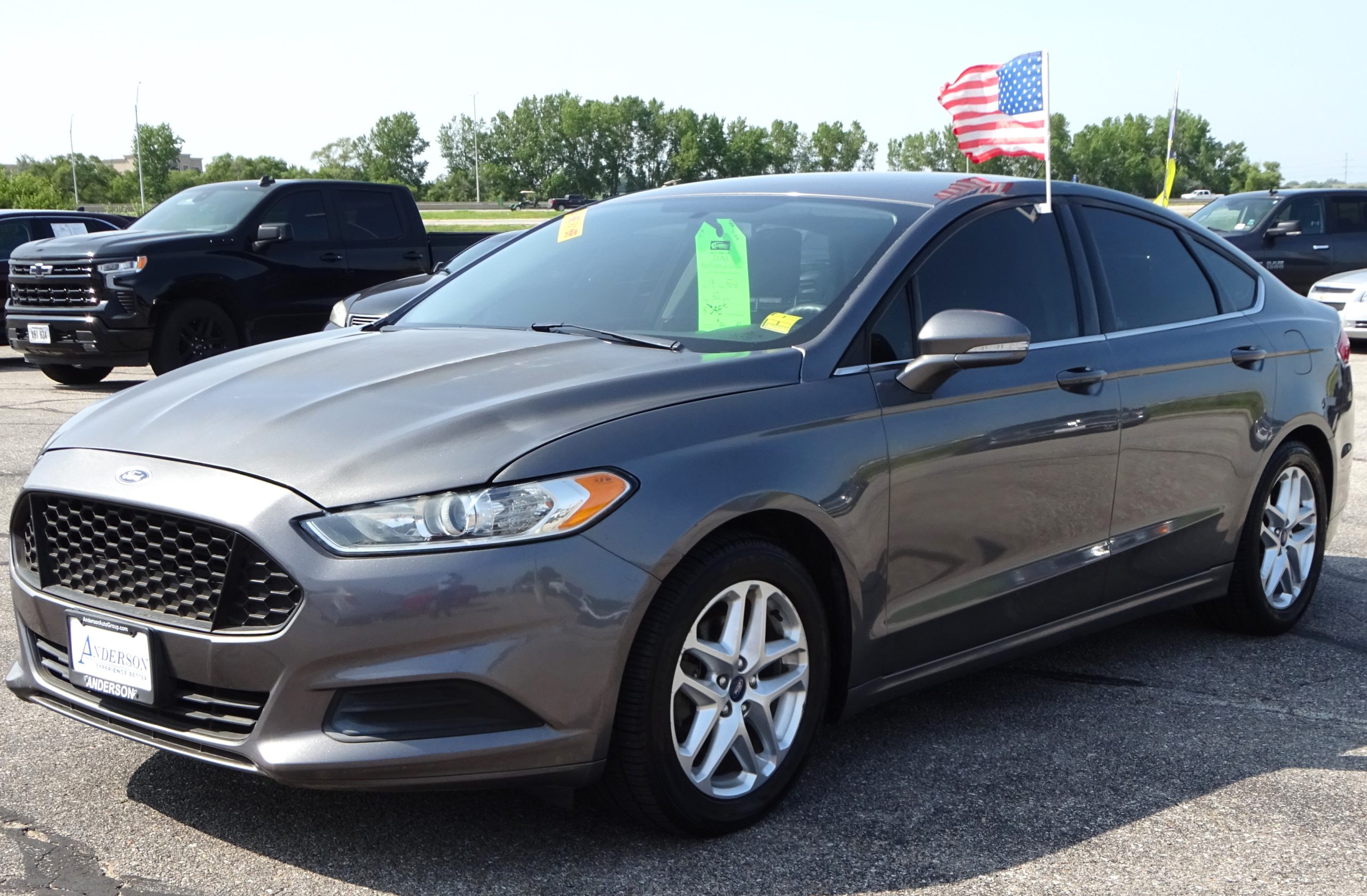 Used 2013 Ford Fusion SE Sedan for sale in 