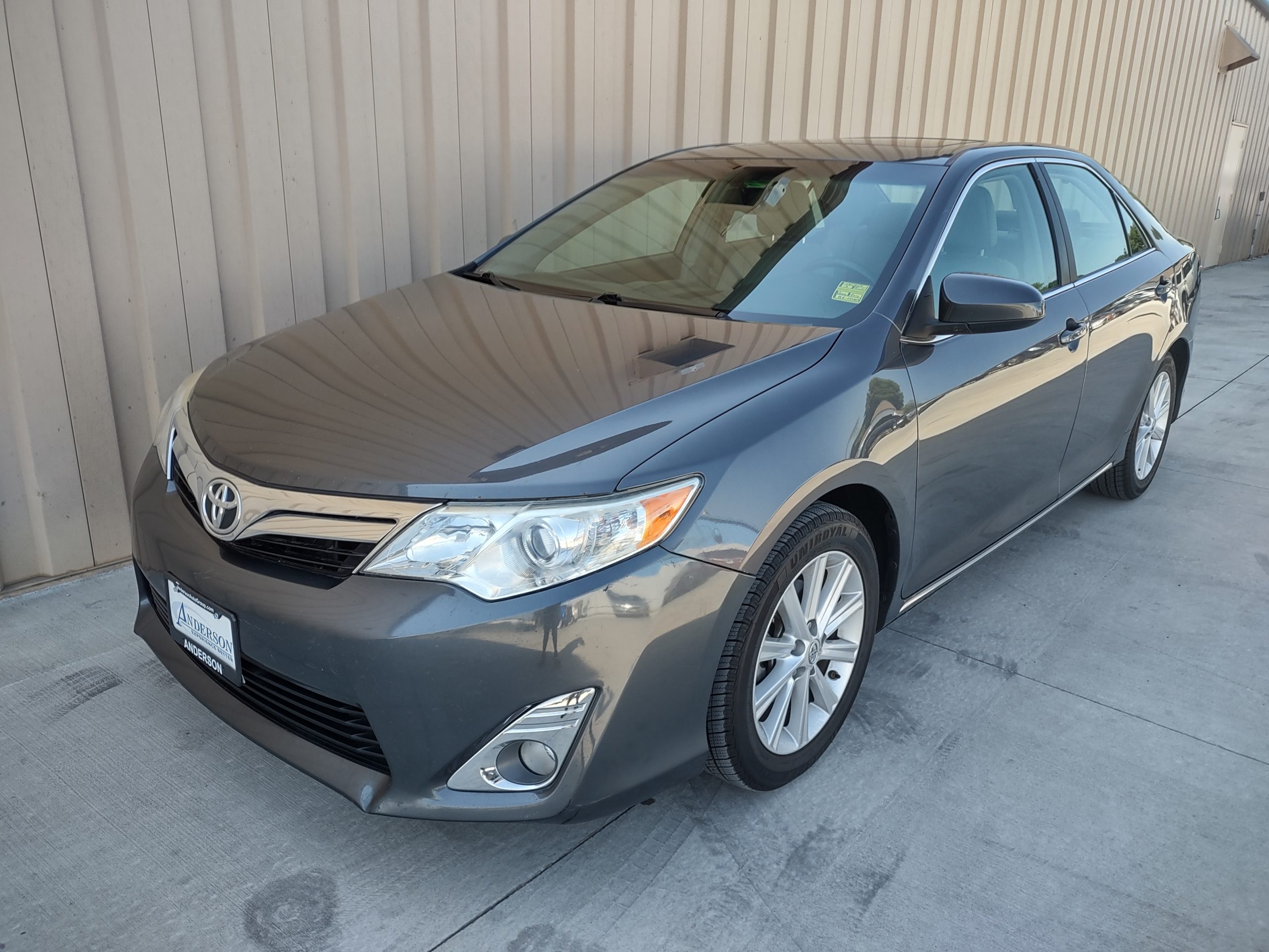 Used 2013 Toyota Camry SE Sedan for sale in 