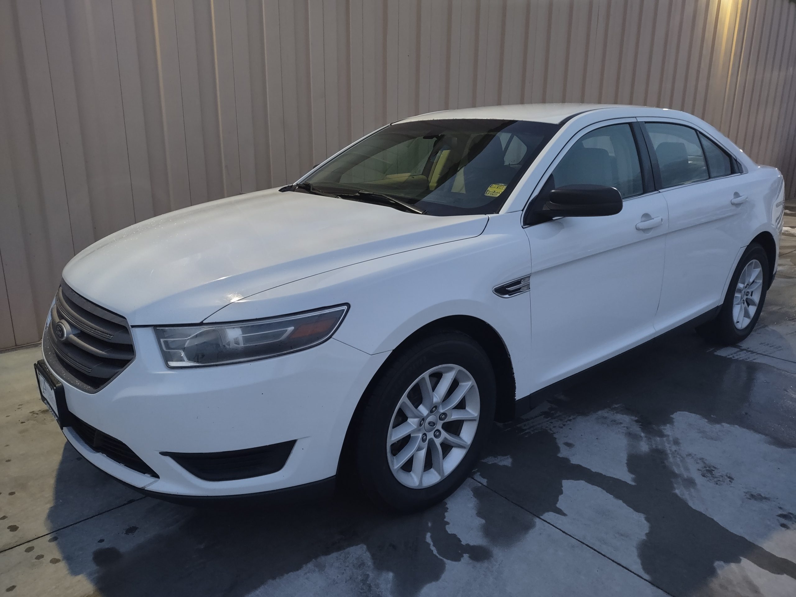 2014 Ford Taurus