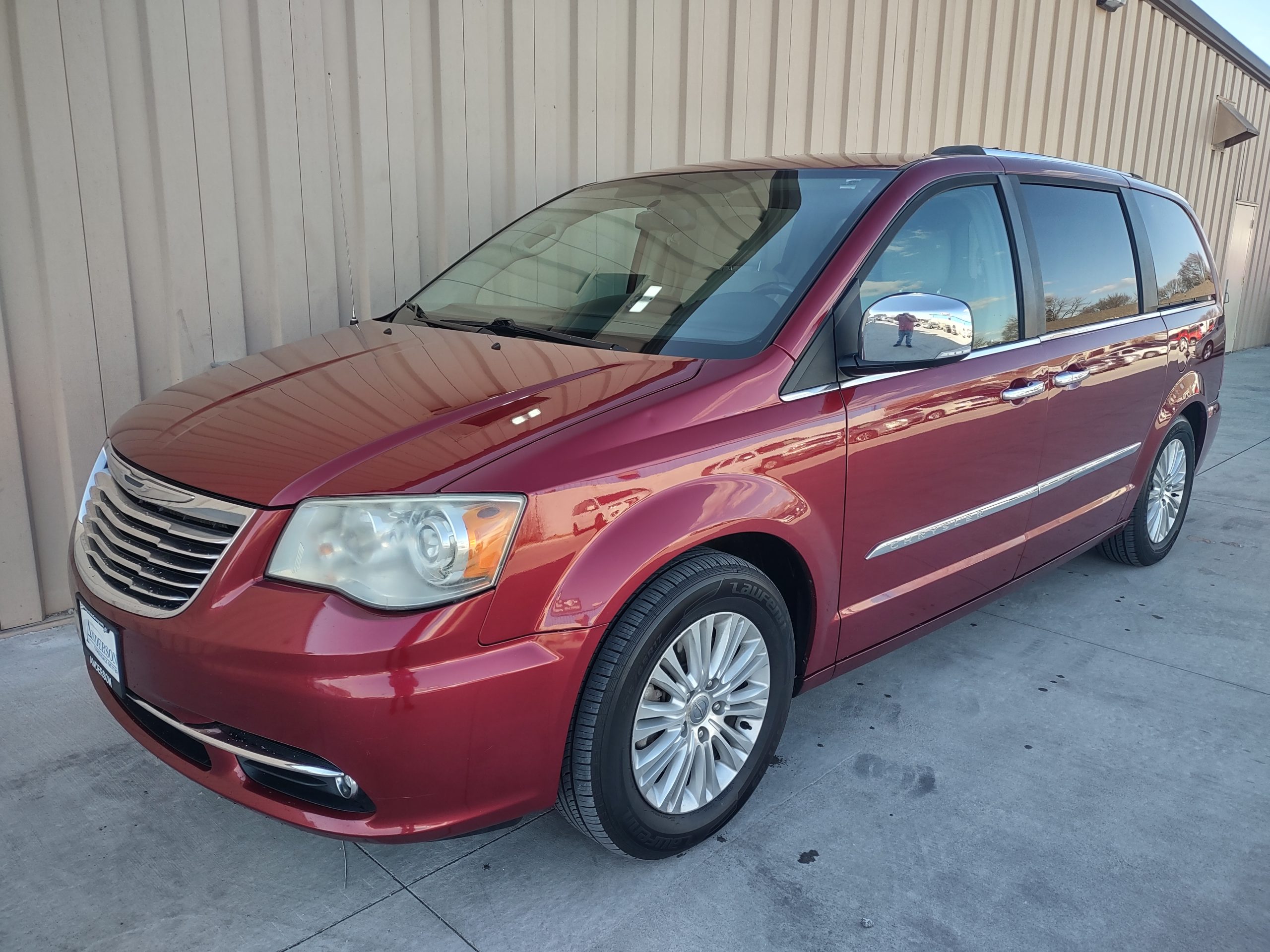 Used 2012 Chrysler Town & Country Limited